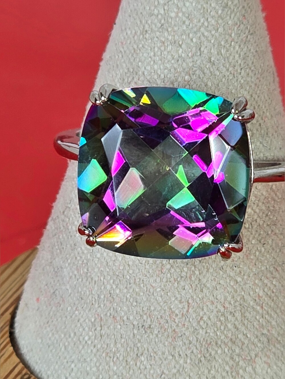 925 Sterling Silver Ring Sz 9 with Cusion Cut Natural Mystic Quartz 1.4x1.4cm